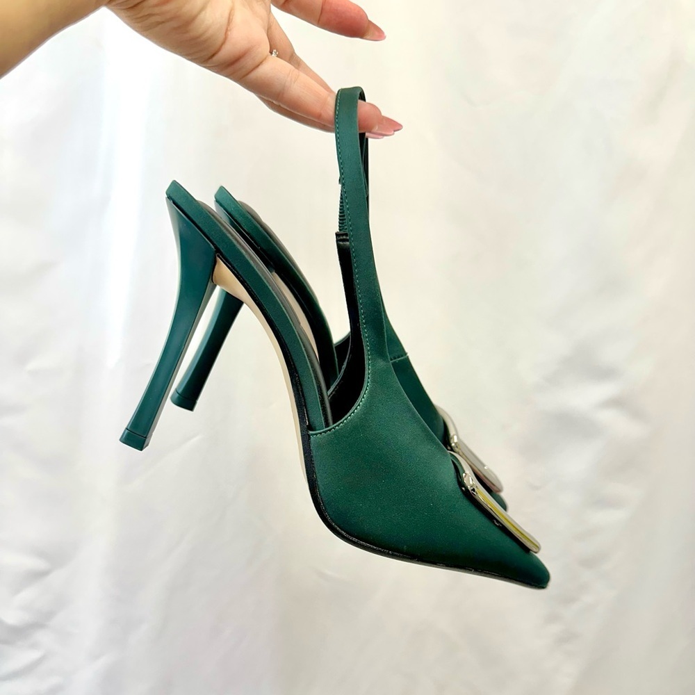 NWOT Gianni Bini green slingback pointed toe heels with silver buckle size 8.5 - Picture 3 of 7